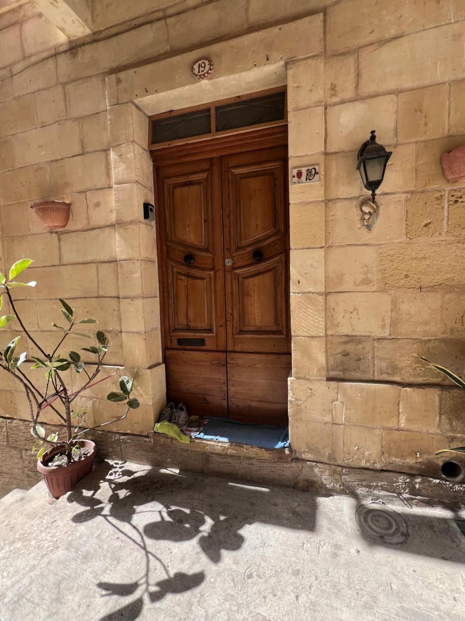 Three Apartment Birgu Eksteriør billede