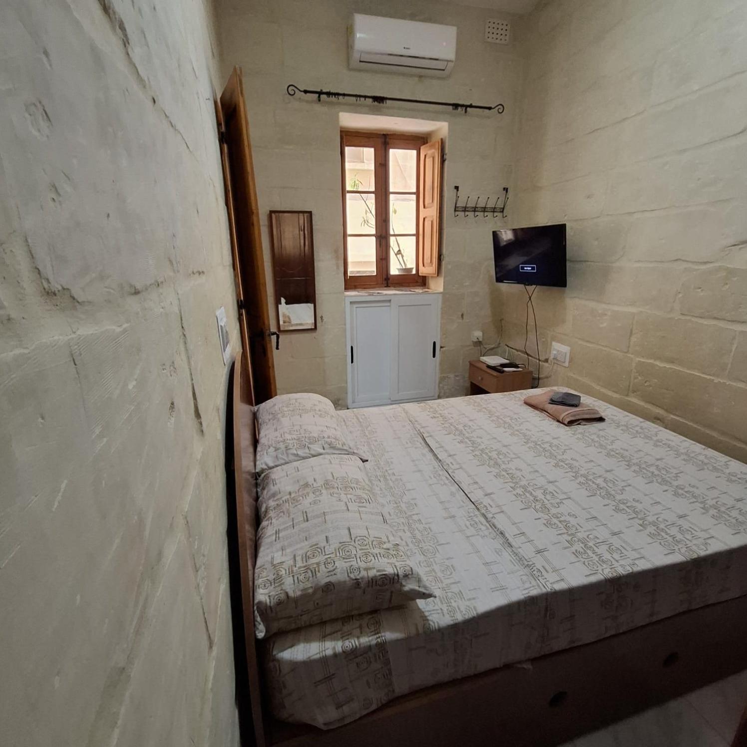Three Apartment Birgu Eksteriør billede