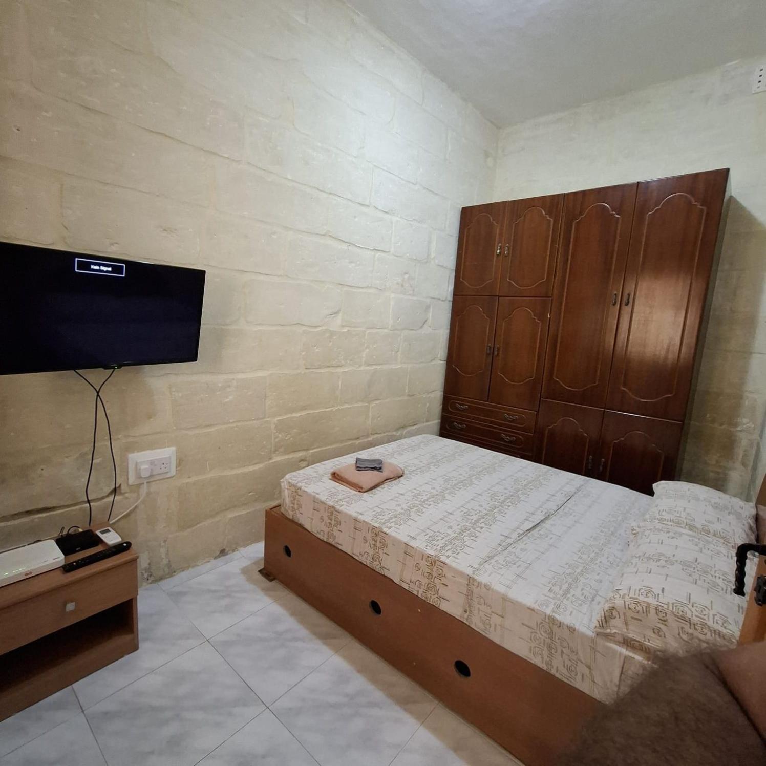 Three Apartment Birgu Eksteriør billede